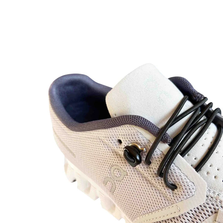 veters-on-cloud5-zwart1d