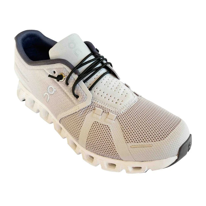 veters-on-cloud5-zwart1c