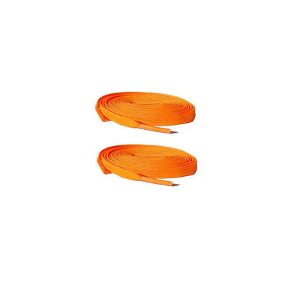 veters-oranje-voetbalschoenen-2