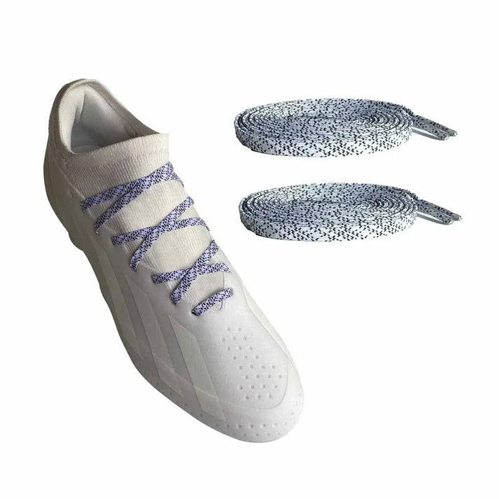 veters-zwart-wit-voetbalschoenen